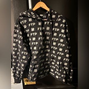 FTP x UNDEFEATED sweater